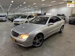Mercedes-Benz CLK-klasse Coupé 320 Elegance / AUTOMAAT / RI, Auto's, Mercedes-Benz, Automaat, Achterwielaandrijving, Gebruikt