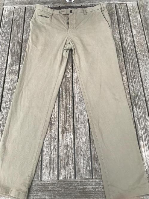 Pantalon van PT01, licht kaki, maat 52, Kleding | Heren, Broeken en Pantalons, Zo goed als nieuw, Maat 52/54 (L), Beige, Verzenden