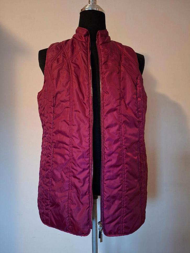 Laura Torelli Classic gewatteerde bodywarmer, Kleding | Dames, Bodywarmers, Zo goed als nieuw, Maat 42/44 (L), Rood, Ophalen of Verzenden