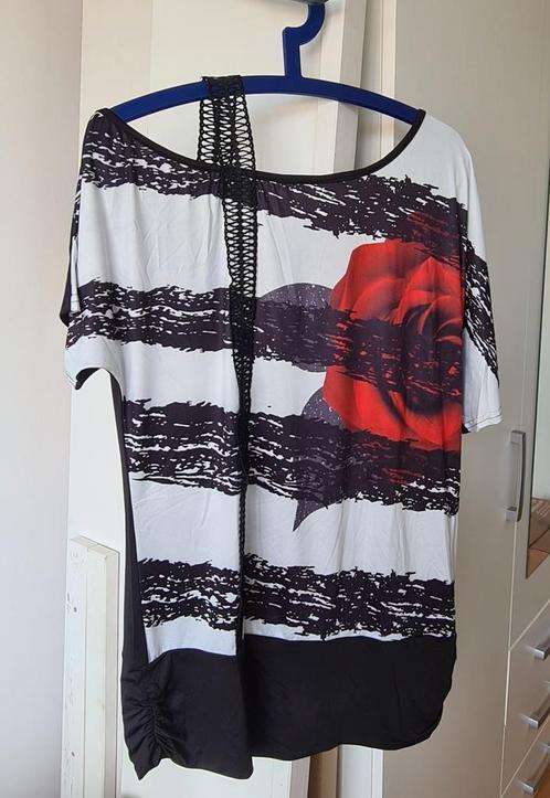 FeiTong los off the shoulder shirt - maat M, Kleding | Dames, Tops, Zo goed als nieuw, Maat 38/40 (M), Wit, Korte mouw, Ophalen of Verzenden
