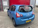 Renault Twingo 1.2 16V Dynamique / Autom. Airco / Cruise con, Voorwielaandrijving, Gebruikt, 4 cilinders, Origineel Nederlands