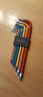 Imbussleutel-set nieuw 7 delig kleurgecodeerd 1.5mm-6mm, Ophalen of Verzenden, Nieuw