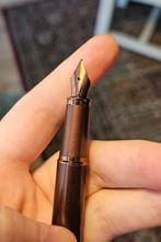 Parker IM Monochrome vulpen (F) + Deluxe inktconverter +inkt, Verzamelen, Pennenverzamelingen, Gebruikt, Met doosje, Vulpen, Parker