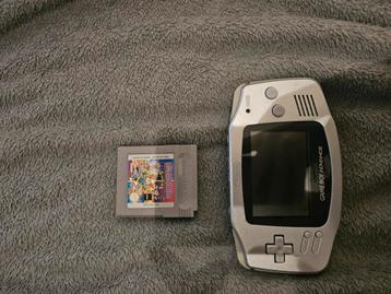 Gameboy Advanced - Werkt ook op batterij beschikbaar voor biedingen