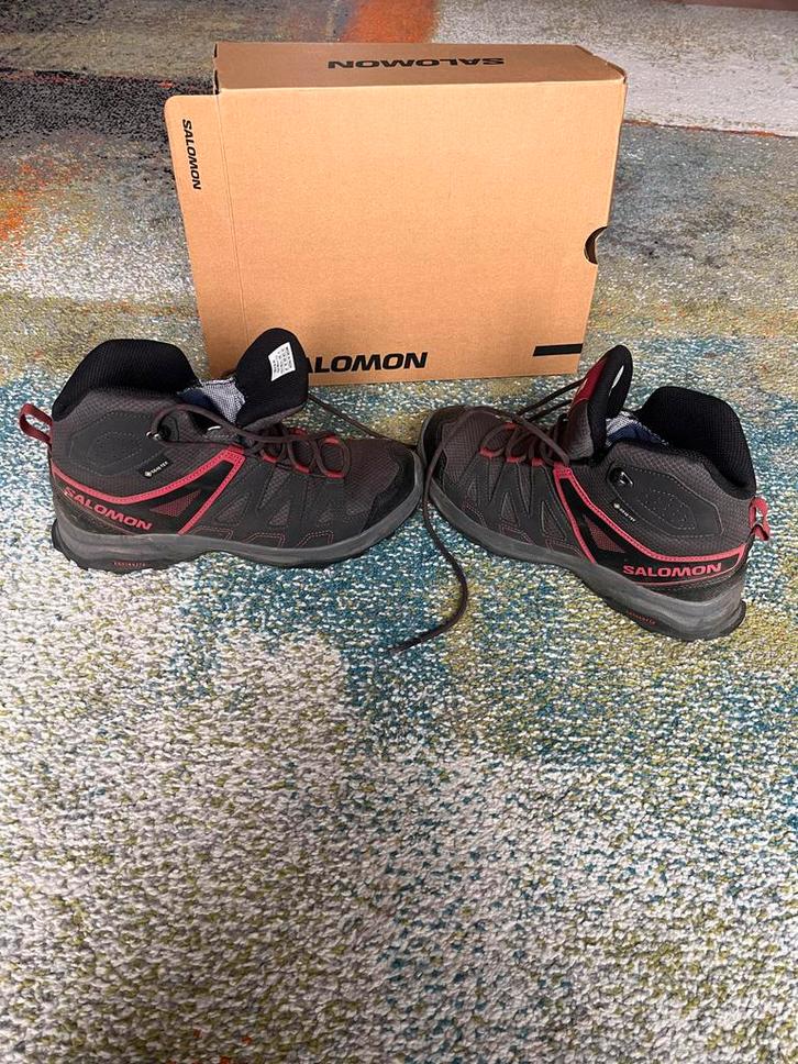 Salomon Sidley Mid GTX - Maat 39 - Zo goed als nieuw!, Sport en Fitness, Bergsport en Wandelen, Zo goed als nieuw, Schoenen, Ophalen of Verzenden