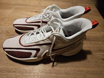 Orginele Nike Cosmic Unity - Maat 45- Zo goed als nieuw beschikbaar voor biedingen