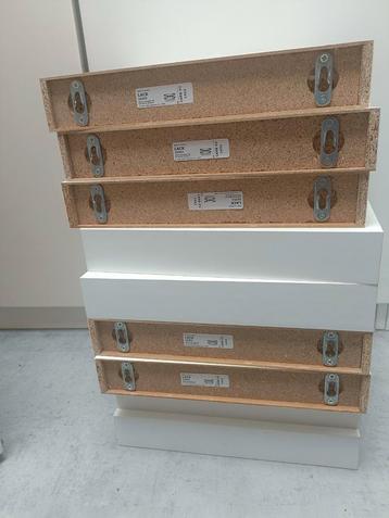 9x wit wit ikea lack plank plankjes wandplank 