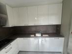 Hoogglans witte hoekkeuken, Huis en Inrichting, Keuken | Complete keukens, Ophalen, Gebruikt, Wit, Hoekkeuken