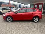 Volvo V40 2.0 T2 122PK LED koplampen/Navi/PDC Onderhoudshist, Voorwielaandrijving, Gebruikt, Euro 6, Parkeersensor