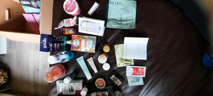 Beautyproducten, glossybox, Beautybox, adventskalender, Sieraden, Tassen en Uiterlijk, Uiterlijk | Gezichtsverzorging, Nieuw, Gehele gezicht