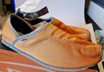 Schoenen, Nieuw, Oranje, Ophalen of Verzenden, Sneakers of Gympen