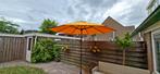 Mooie, gele parasol Trinidad 300cm inclusief voet en hoes, Tuin en Terras, Parasols, Ophalen, Zo goed als nieuw, Zweefparasol