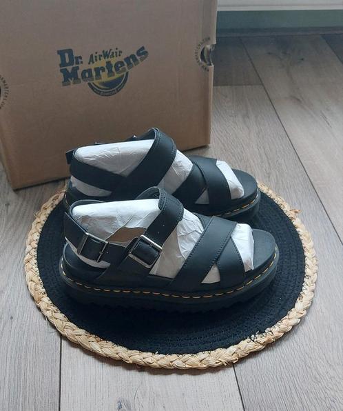 DR MARTENS Sandaal VOS|| zwart Maat 39🙂, Kleding | Dames, Schoenen, Nieuw, Sandalen of Muiltjes, Zwart, Ophalen of Verzenden