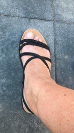 Tamaris platte sandaaltjes met strass, zwart mt 41, Tamaris, Zwart, Zo goed als nieuw, Sandalen of Muiltjes