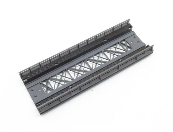 Marklin H0 7268 - Rechte op-afrit voor K en M- rail in ovp, Hobby en Vrije tijd, Modeltreinen | H0, Zo goed als nieuw, Brug, Tunnel of Gebouw