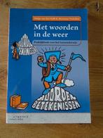 Boek: Met woorden in de weer (Marianne Verhallen), Boeken, Studieboeken en Cursussen, Ophalen of Verzenden, Beta, Zo goed als nieuw