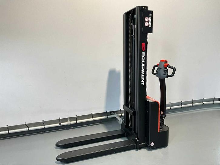 EP - ESL 122 3,0 meter - Stapelaar interne lader, Li-on accu, Zakelijke goederen, Machines en Bouw | Heftrucks en Intern transport