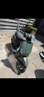 Killerbee scooter blauw kenteken - start niet, Fietsen en Brommers, Ophalen of Verzenden, Gebruikt, Benzine, Overige merken