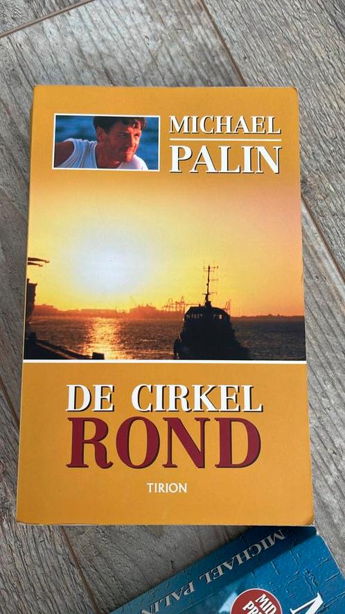 Michael Palin - De Cirkel rond, Boeken, Reisverhalen, Zo goed als nieuw, Ophalen of Verzenden