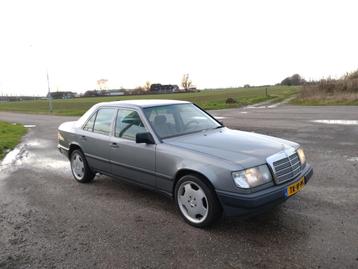 Mercedes-Benz 300 E (W124) 3.0 6-cilinder Automaat 1988 beschikbaar voor biedingen