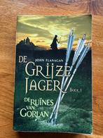 Grijze jager boek 1: de ruïnes van Gorlan, Boeken, Ophalen of Verzenden, Gelezen, John Flanagan