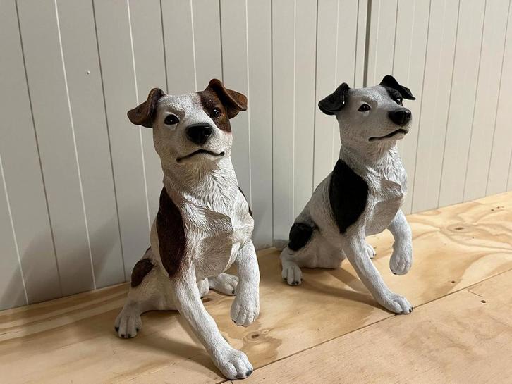 Mooie jack russel beelden 2 soorten bruin en zwart, Verzamelen, Beelden en Beeldjes, Nieuw, Dier, Ophalen of Verzenden