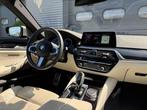 BMW 5-serie M550i xDrive High Executive | Panoramadak | Head, Auto's, BMW, Automaat, Gebruikt, 4395 cc, 109 €/maand