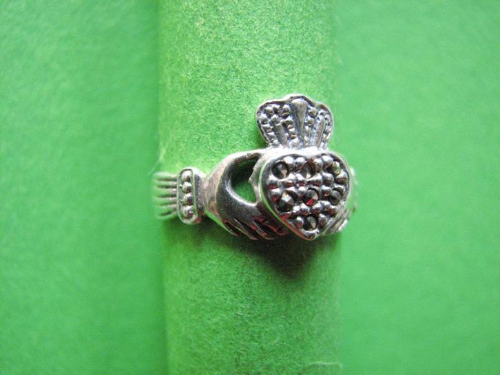 Mooie Fijne Zilveren Ierse Liefdesring -Claddagh-ring, Sieraden, Tassen en Uiterlijk, Antieke sieraden, Ring, Zilver, Verzenden