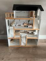 XL HOUTEN POPPENHUIS petiteAmelie, Verzamelen, Poppenhuizen en Toebehoren, Ophalen of Verzenden, Zo goed als nieuw, Poppenhuis