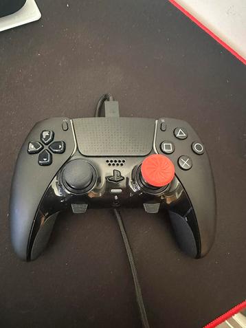 Playstation 5 Pro controller beschikbaar voor biedingen