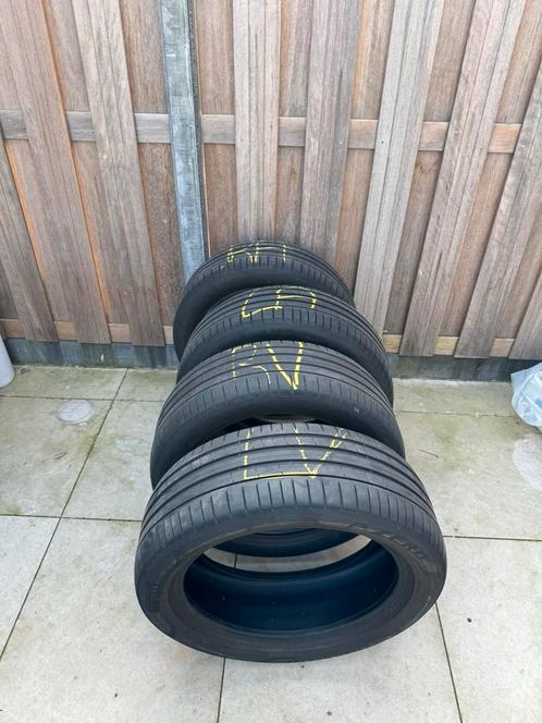 Pirelli zomerbanden 4 stuks 235/50 R19, Auto-onderdelen, Banden en Velgen, Band(en), Zomerbanden, 19 inch, 235 mm, Gebruikt, Ophalen of Verzenden