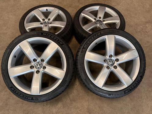 18 inch originele Daytona velgen + zomerbanden VW Passat, Auto-onderdelen, Banden en Velgen, Banden en Velgen, Zomerbanden, 18 inch