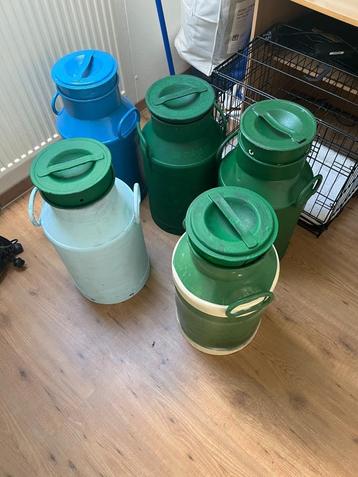 Melkbus Carbidbus melkbussen. Zelf uitzoeken. Actie Prijs !! beschikbaar voor biedingen