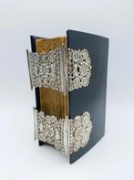 Bijbel met zilveren sloten, J. Jonker, Meppel, ca. 1870, Verzenden, Zilver