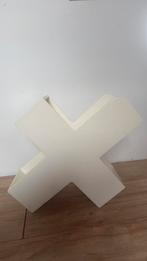 Boekenrekje kruisvorm, Ophalen of Verzenden, Gebruikt