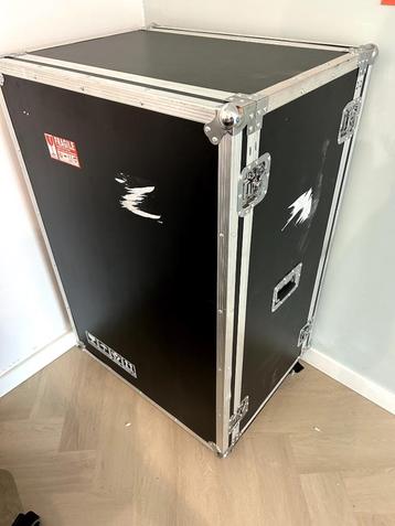Grote Fightcase / transportkist op wielen te koop! beschikbaar voor biedingen