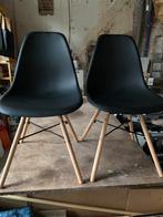 Te koop 2x KARWEI zwarte eettafel stoeltjes NIEUW, Huis en Inrichting, Ophalen of Verzenden, Zo goed als nieuw, Zwart, Twee