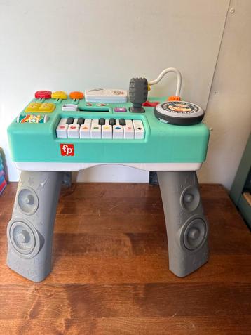 Kinder DJ Tafel beschikbaar voor biedingen