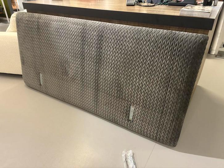 Hoofdbord Steel & Stockings model Kinks voor bed 180 breed, Huis en Inrichting, Slaapkamer | Bedden, Zo goed als nieuw, Tweepersoons