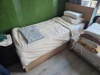 IKEA bed Malm (wit gelazuurd eikenfineer), Ophalen, 100 cm, Eenpersoons, Zo goed als nieuw