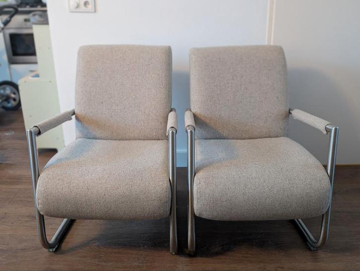 Twee Stijlvolle Fauteuils, Huis en Inrichting, Fauteuils, Zo goed als nieuw, Metaal, Stof, 50 tot 75 cm, 75 tot 100 cm, Ophalen