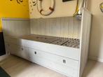Stoer kajuitbed met bijpassende kledingkast, Kinderen en Baby's, Kinderkamer | Commodes en Kasten, Ophalen, Kast, 50 tot 70 cm