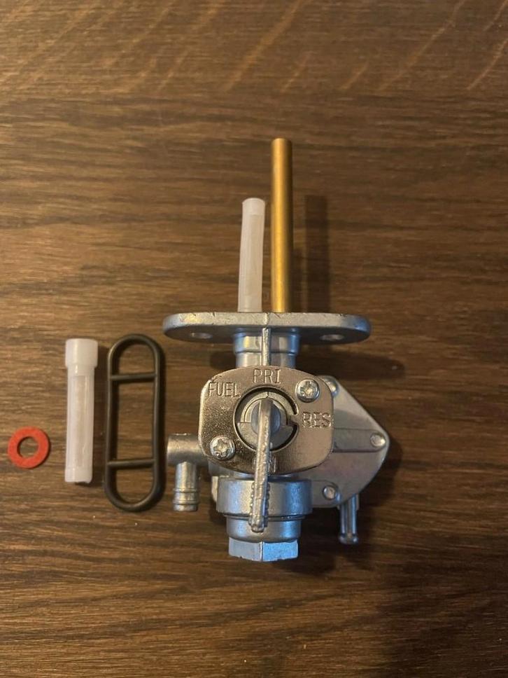 Benzinekraan Kawasaki Vulcan Zephyr Ninja Suzuki Bandit Quad, Motoren, Tuning en Styling, Ophalen of Verzenden