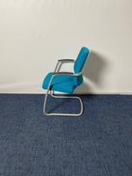 4 x Vergaderstoel Axia, blauw/groene stof, aluminium slede, Huis en Inrichting, Stoelen, Ophalen, Gebruikt, Blauw, Vier