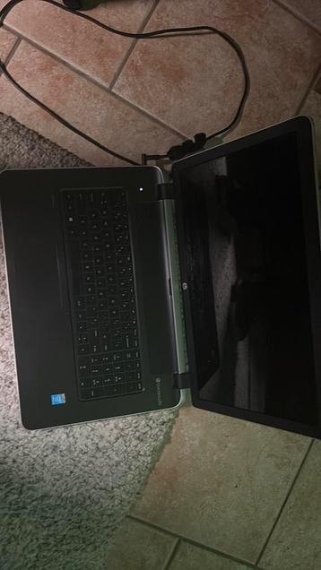 Laptop breedbeeld 35x25 beschikbaar voor biedingen
