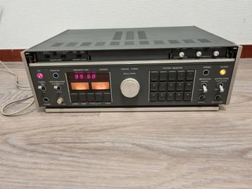 Revox B760 Digitale Synthesizer FM Tuner beschikbaar voor biedingen