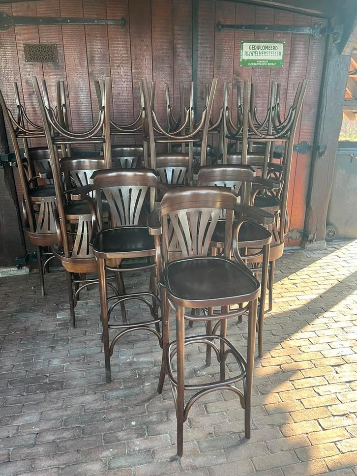 Thonet barkrukken, Huis en Inrichting, Barkrukken, Zo goed als nieuw, 60 tot 90 cm, Ophalen