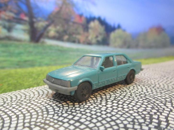 Opel Rekord E - Fleischmann donker-cyaan, Hobby en Vrije tijd, Modelauto's | 1:87, Zo goed als nieuw, Ophalen of Verzenden