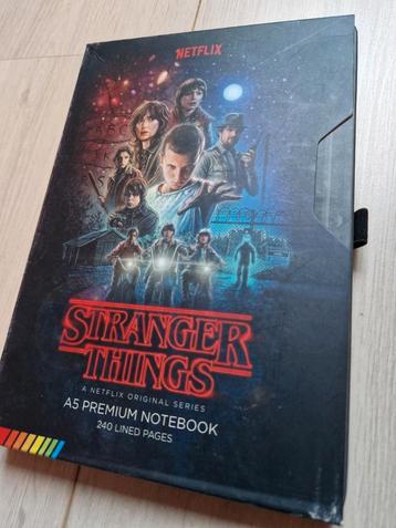 notebook stranger things met vintage retro vhs tape stickers beschikbaar voor biedingen