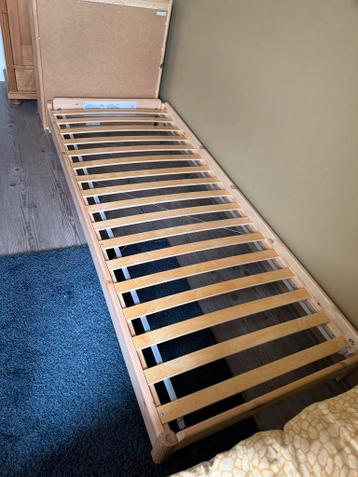IKEA Utaker bedframe 80x200 - afbeelding 1